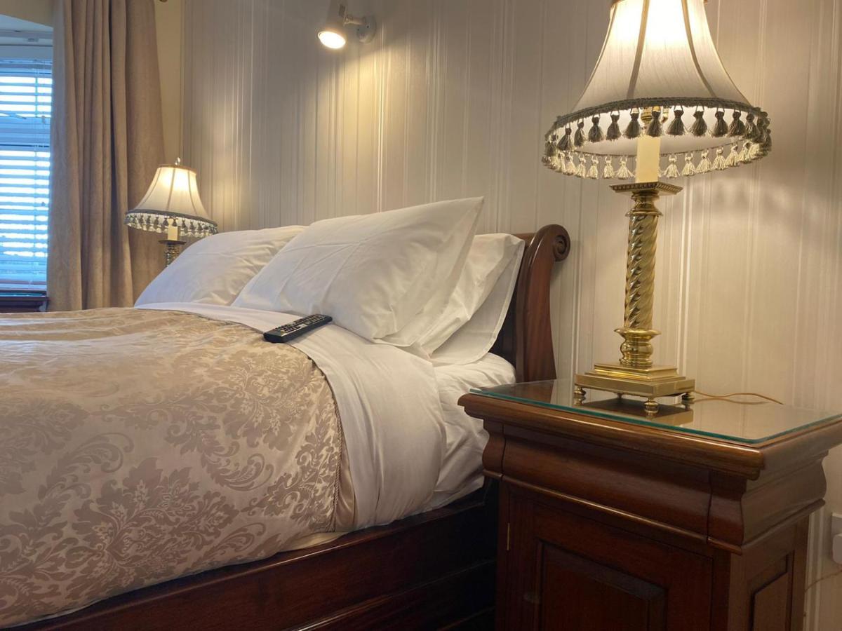 Woodhaven Manor H91Rc9D Hotel Голуей Екстериор снимка